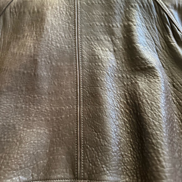 Marc Jacob New York Leather w/ Shearling Collar - Picture 16 of 16